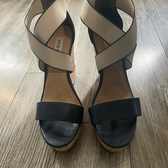 Steve Madden navy blue wedge Size 8 - Picture 2 of 5